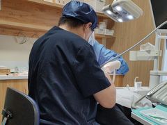 -上海仁爱医院口腔科 · 种植