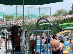 -青年湖公园水上世界