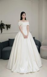 -LOVE SHINE婚纱·红鼎庄龙凤褂·妈妈装定制