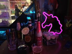 -UP嘻哈酒吧(粉巢店)