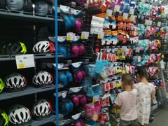 -迪卡侬(西三旗店)