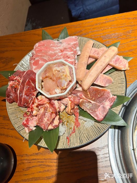 爱合牛·和牛烧肉&和牛火锅放题(伊势丹南京路店)图片