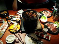 -山之屋炭火烧肉·生啤畅饮(大朗万科中央公园店)