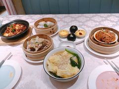 -清真·小梅鸽香港餐厅·小鼎玖煲(立丰城店)