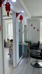 -LILI·HAIR SALON理理造型