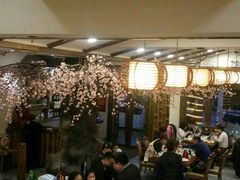 -青瓦餐厅·生鱼片·韩园烤肉(西塔店)