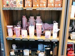 零售区-星巴克(恒基688广场店)