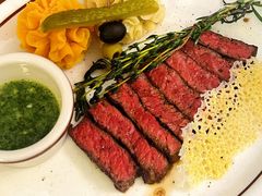 -Mark&Mars Restaurant