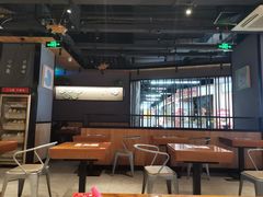 大堂-渝是乎川渝小炒(新世界百货望京店)
