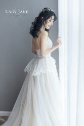 -Lady  Jane高端婚纱礼服馆