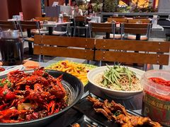 -肥肥虾庄·金牌油焖大虾(杨园滨江时代walk店)