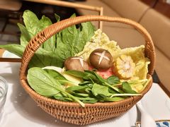 -野果与山椒Chill Chili·贵州菜(长寿路店)