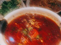 -肖四女乐山跷脚牛肉(南汇大学城生活广场店)