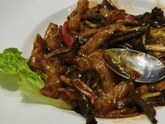 鹿茸菌烧蹄筋-苏城小院·园林精致苏州菜(斜塘老街店)