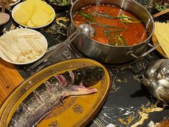 -老凯里苗岭酸汤鱼酸汤牛肉(百里杜鹃路店)