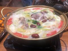 香格里拉腊排骨火锅-敏珠拉姆藏餐·南京厨房(富春江东街店)