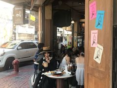 -邢泰记