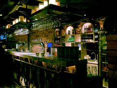 -麦凯伦烧烤·精酿超级工厂店(金桥总店)