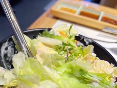 佳园沙拉-猪啊牛呀羊啊铜盘烤肉(正大广场店)