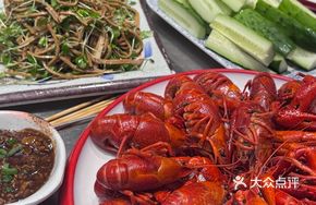 Qianjiang Clear Water Stewed Crawfish