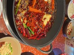 -赵美丽·重庆社区火锅·直营店(火车东站·中豪国际店)