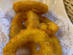 肉碎洋葱圈-新伊邑牛扒披萨西餐厅