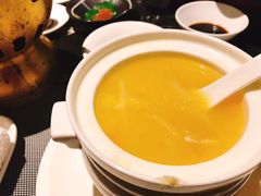 -半岛翡丽海鲜自助餐厅(观风亭店)