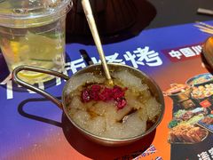 -何师烧烤Pro ·江湖川菜·小龙虾·精酿(太古里旗舰店)