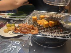 -合易泓烤肉•首创生椰大油边(宁山路店)