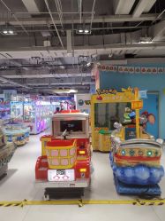 -利奥梦幻主题乐园(爱琴海购物公园店)