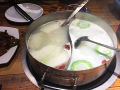 -蒙肥羊·酸汤潮牛·鲜牛肉火锅烤肉自助(岗顶店)