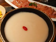-老牌坊云南鱼豆花火锅(哈西万达店)