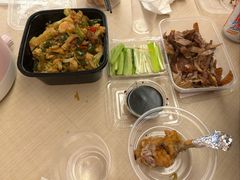 -梅利汴京烤鸭•开封豫菜地标店(东大街店)