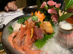-枝魯枝魯自助料理