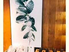 -星巴克(宁波东门银泰店)