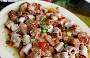Steamed Spare Ribs with Pig Intestine in Fermented Soy Bean Sauce