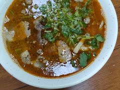 -春雨羊汤店(广开四马路总店)