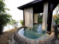 -山湖温泉