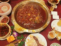 -山城年华老火锅(玉林店)