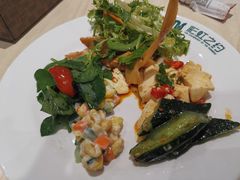 -梦航彩虹之约自助餐厅(华府天地店)