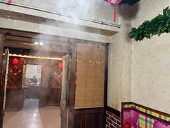 -人民公社铁锅炖·东北菜(卫国道店)