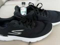 -SKECHERS 斯凯奇(上海国际时尚中心店)