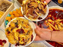 -关里关外·鱼头泡饼(唐冶绿地汇店)