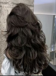 -十六番发型师事务所