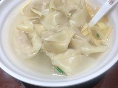 刀鱼馄饨-老半斋(福州路店)