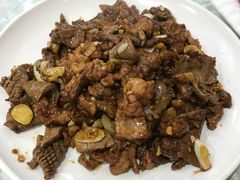 -六和聚传统烤鸭.天津菜(和平店)