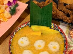 -月亮眼花园餐厅书吧酒吧