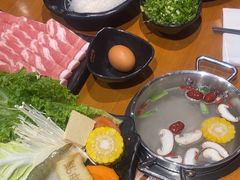 -明洞阿姨·韩式酱蟹烤肉·创意料理(三元桥店)