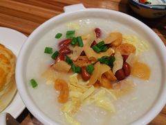 荔湾艇仔粥-粤食堂(天津和悦汇店)