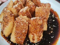-铜锣湾·有麝自然香(重庆新天地店)